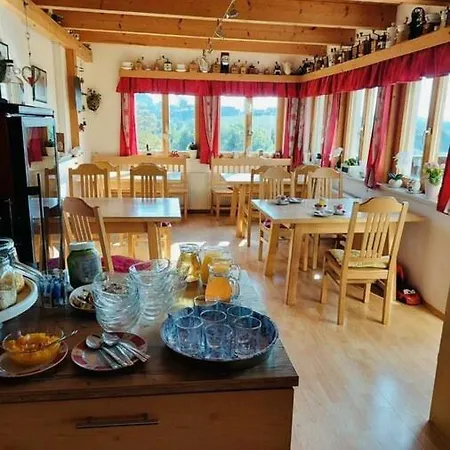 Gastezimmer Weisch Apartman Leutschach