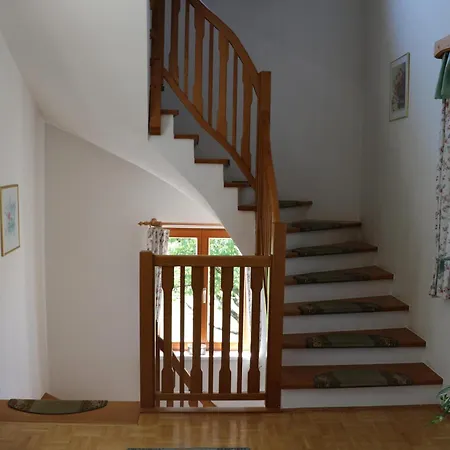 דירה Gaestezimmer Weisch ליוצכאך