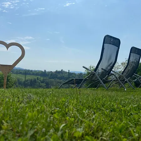Gaestezimmer Weisch דירה ליוצכאך